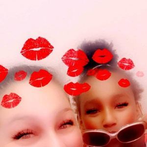 Meet your Posher, Kim